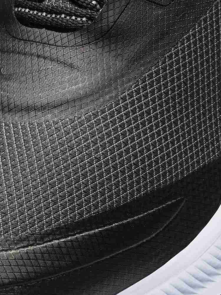 nike quest shield