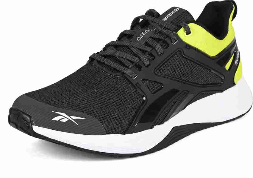 Reebok gusto run hotsell sports shoes