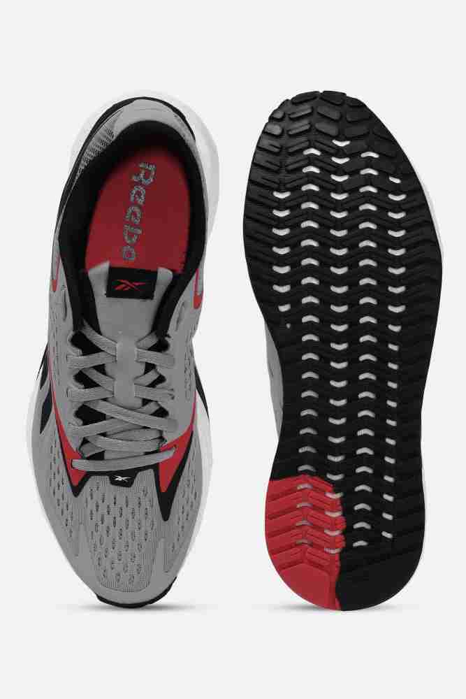 Sapatos Esportivos Reebok Speed 22 Tr Pretos - Reebok