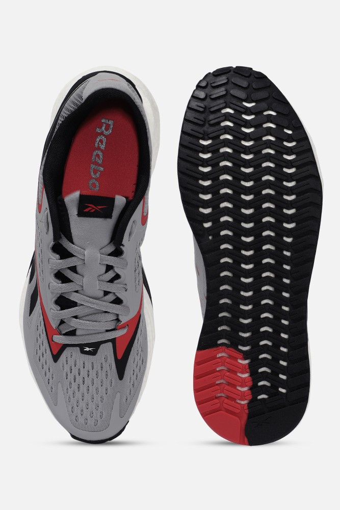 Reebok running shoes hot sale for flat feet