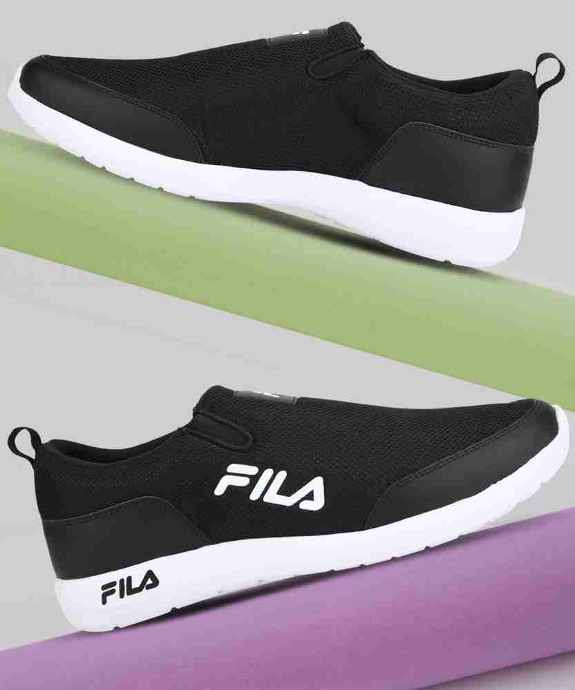 Snapdeal fila cheap sports shoes