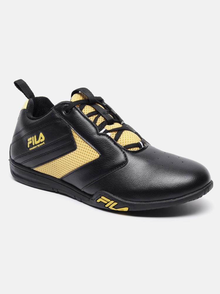 Fila store shoes snapdeal