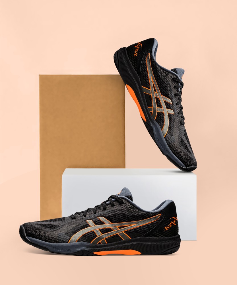 Asics badminton shoes discount black