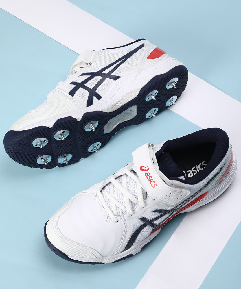 Asics cricket shoes sale india clearance