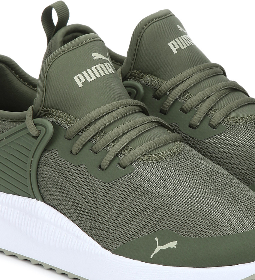 Puma pacer next cage green 2025