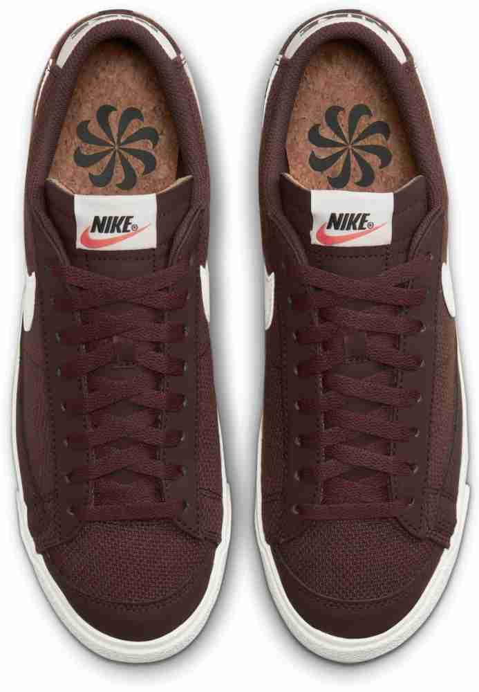 Nike blazer sales mens brown