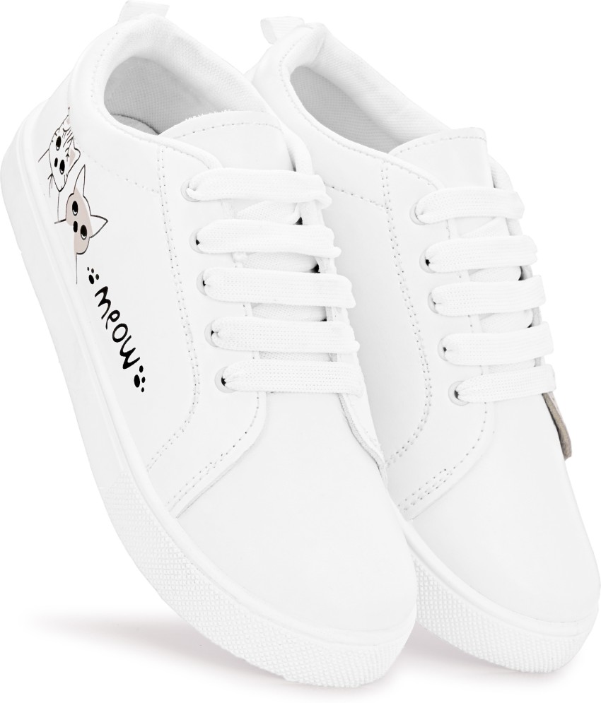 Girl white 2025 shoes flipkart