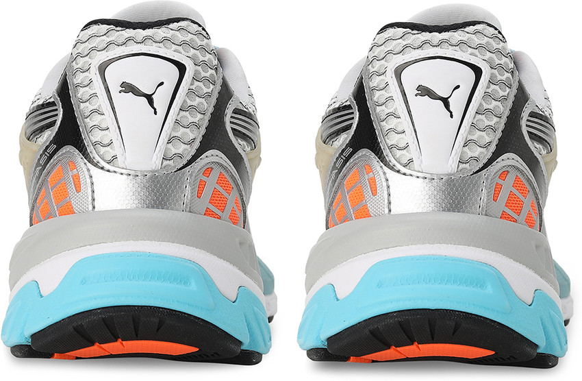 Puma vectana outlet running orange