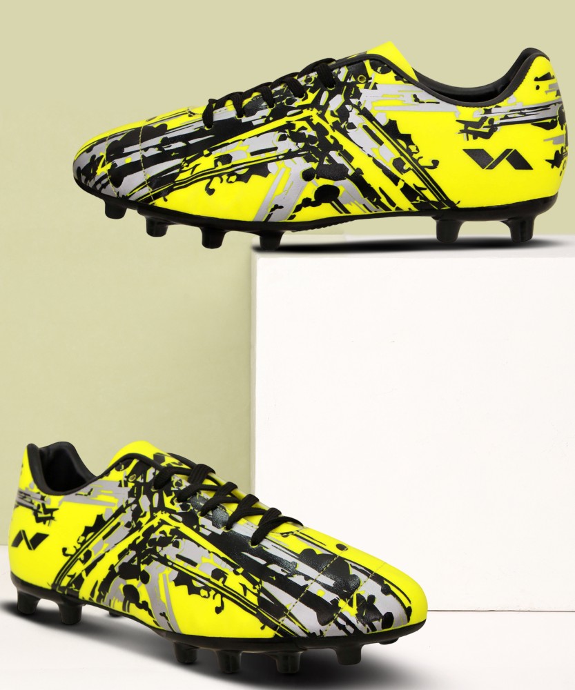 Football shop boots flipkart