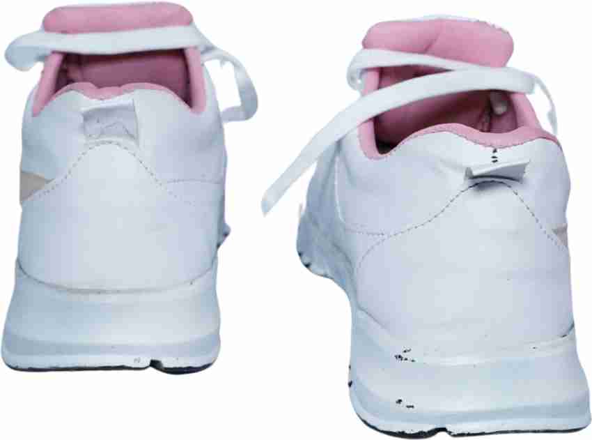 Cute gym sneakers 2025