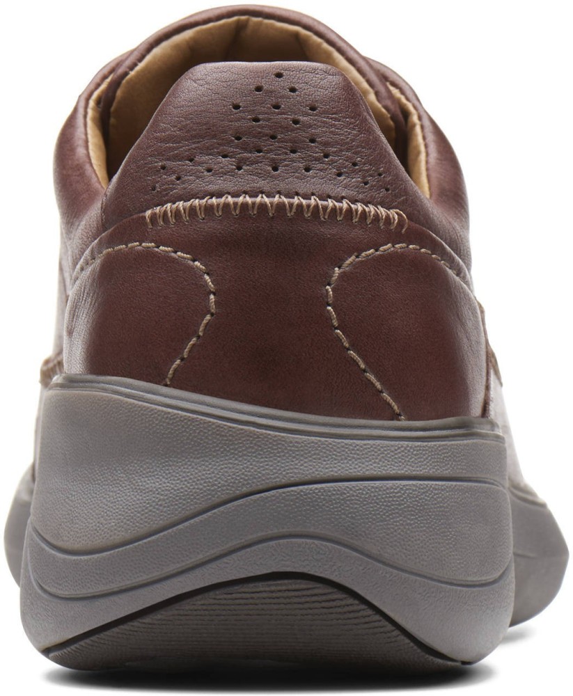 Clarks clearance un rise