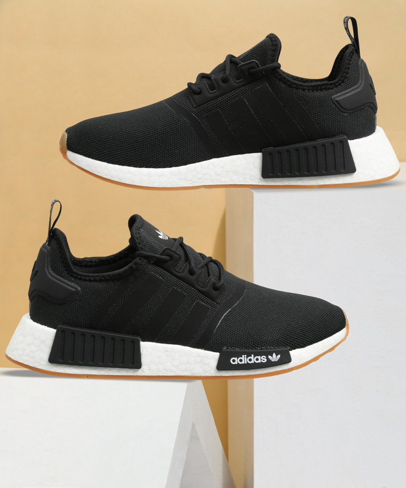 men's nmd_r1 sneaker