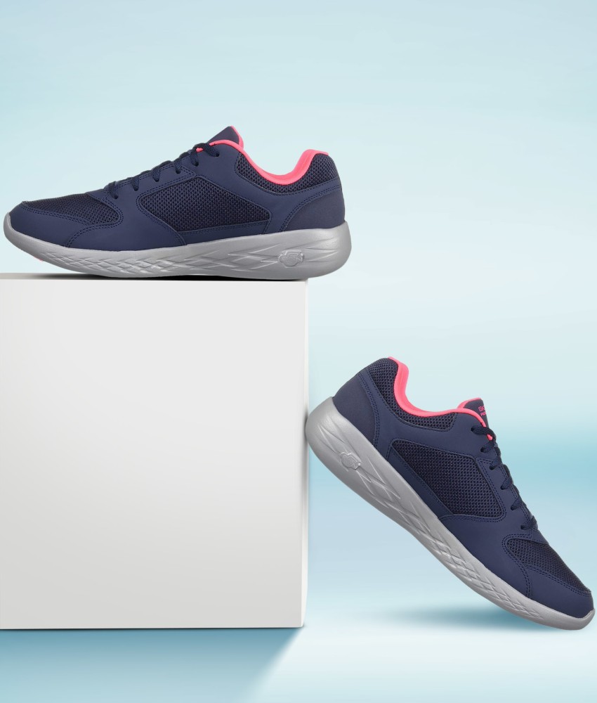 Skechers go run outlet flipkart