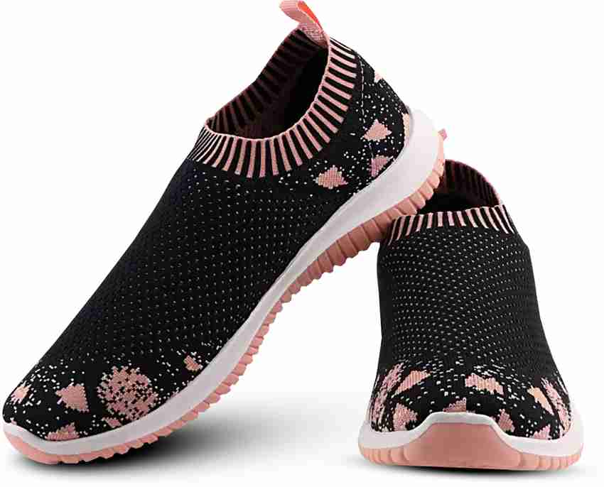 Walkline shop sports shoes