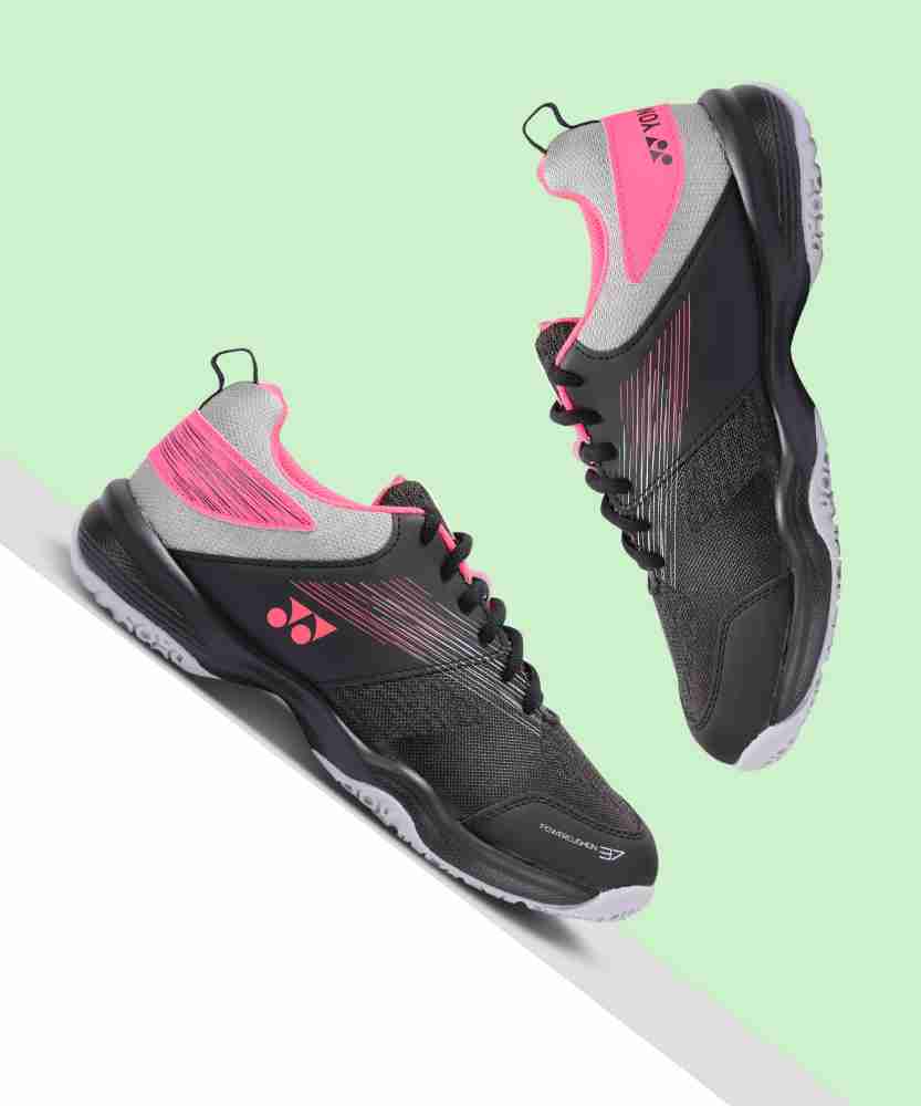 Yonex badminton hot sale shoes flipkart