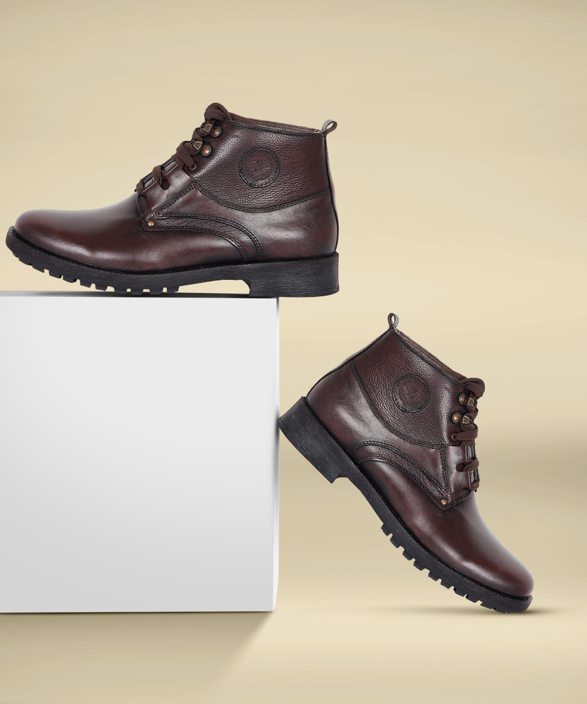 High ankle top shoes leather
