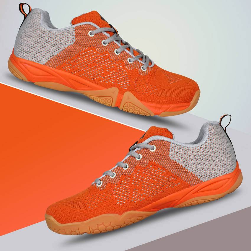 Nivia glister clearance badminton shoes