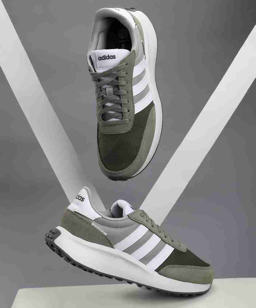 Adidas run best sale 70s grey