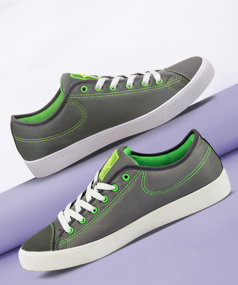 lee cooper casual shoes snapdeal