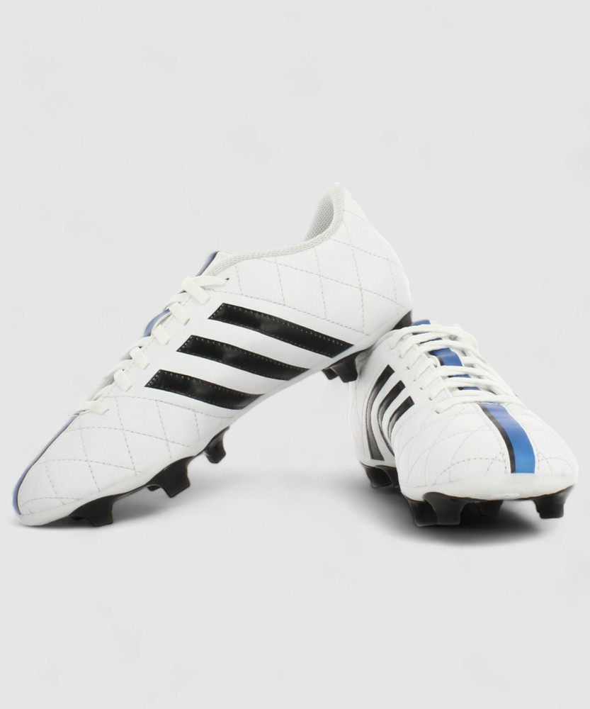 adidas 11questra football boots