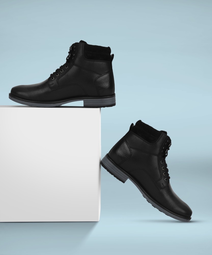 Boots for shop men flipkart