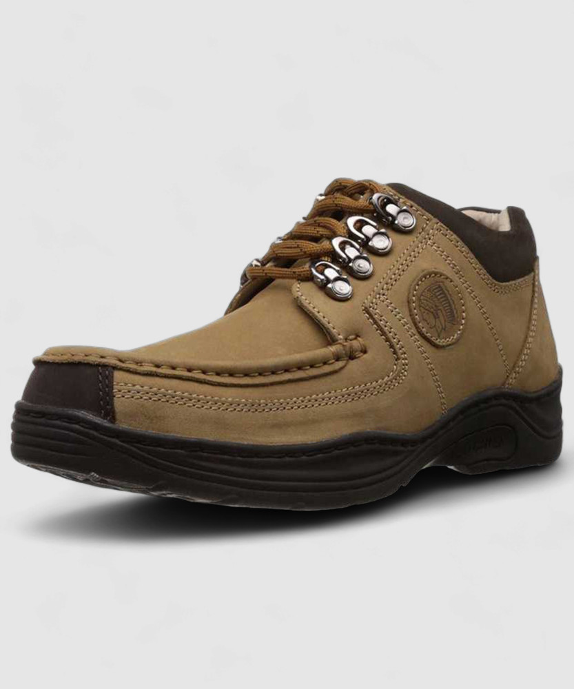 Red chief shoes 1200 sales
