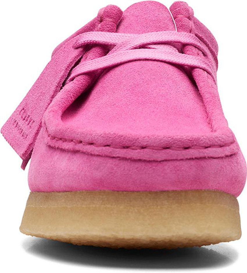 CLARKS Wallabee. Pink Suede Casuals For Women - Buy CLARKS 