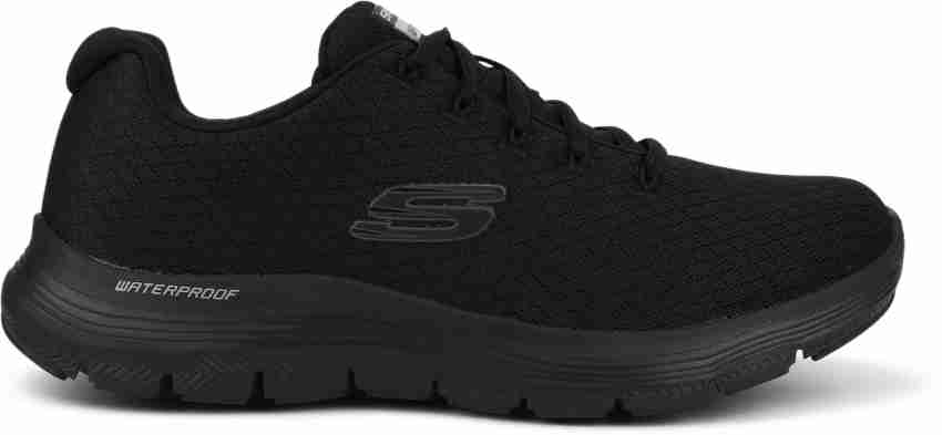 Skechers black sports store shoes