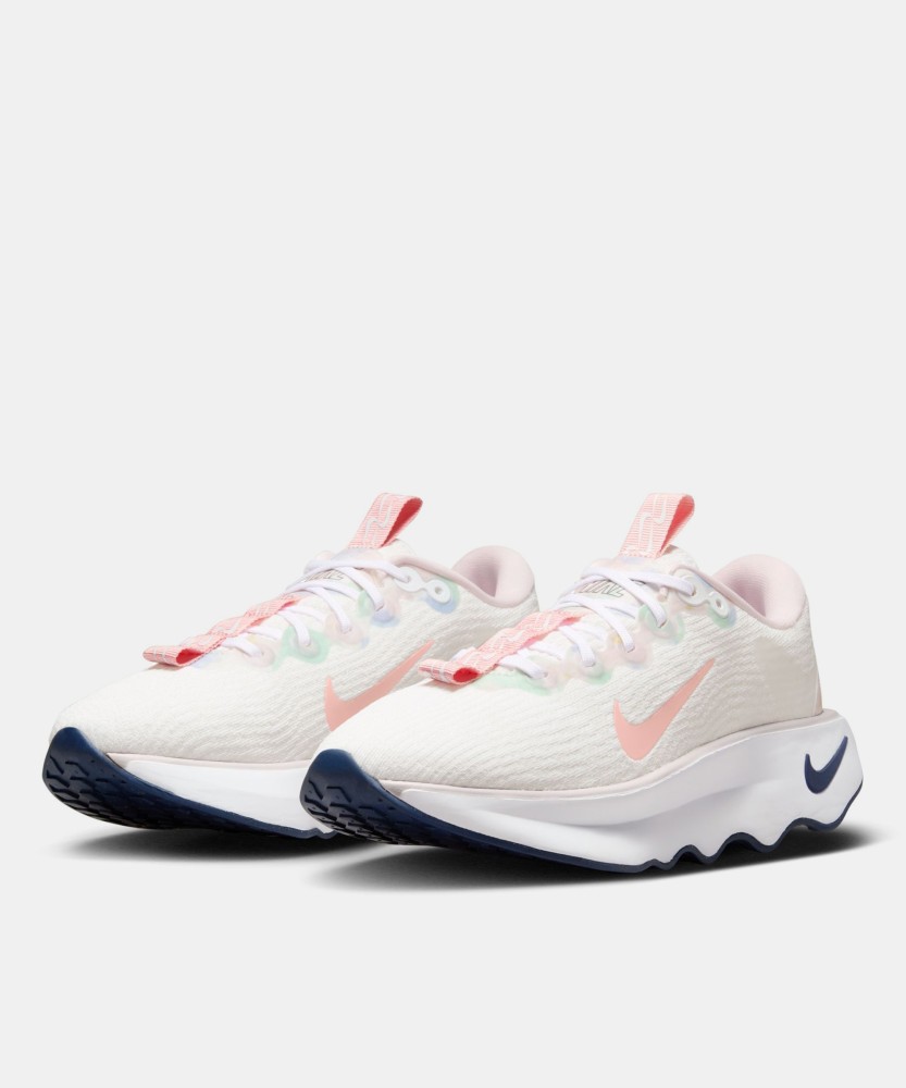 Nike store women online