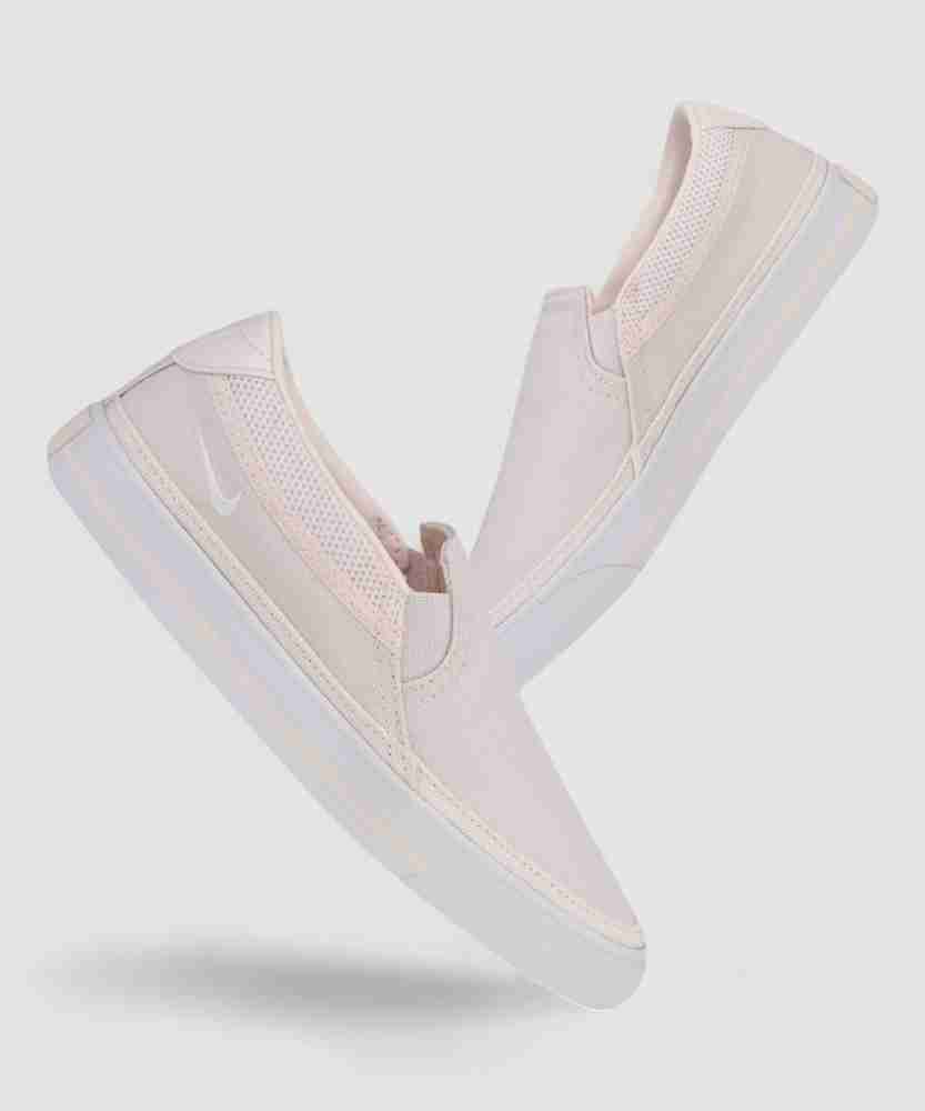Nike slip on womens casual shoes hotsell