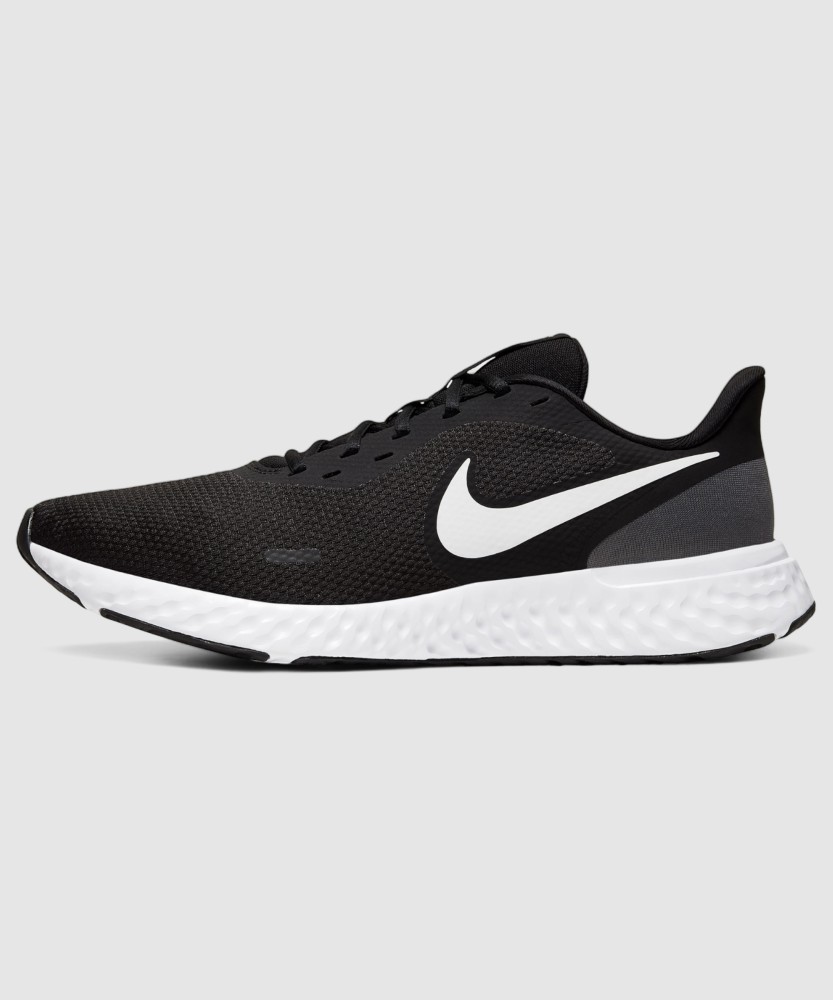 Mens black nikes on sale hotsell