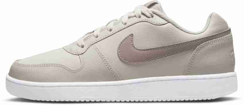 Nike sportswear sale ebernon low