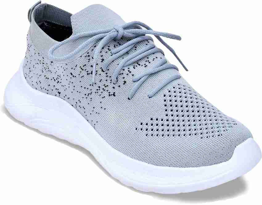 Affordable sale sports shoes