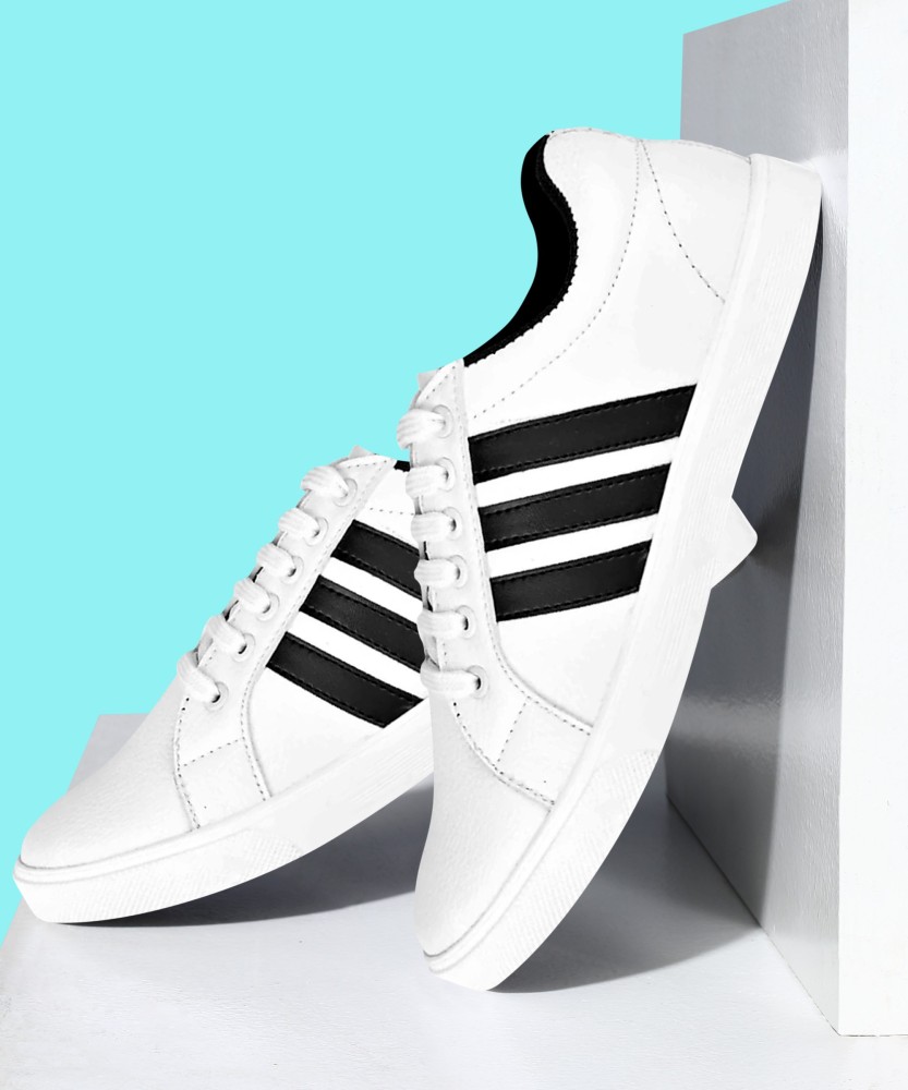 Adidas white shoes on sale flipkart