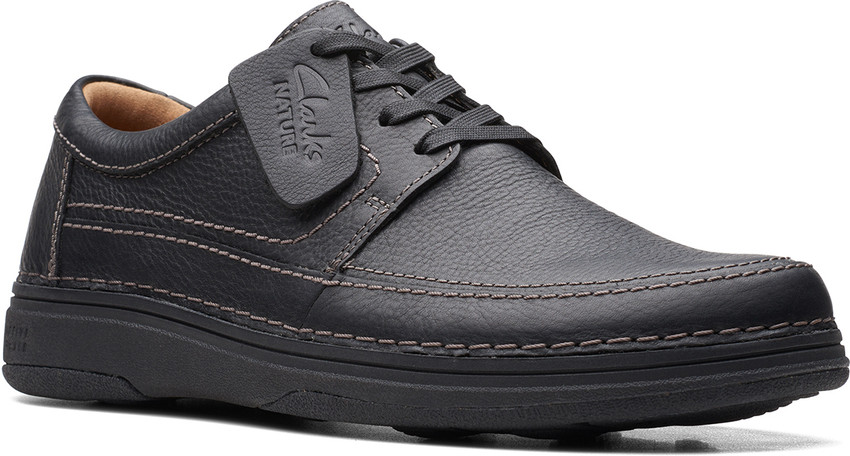 Clarks casual leather shoes discount