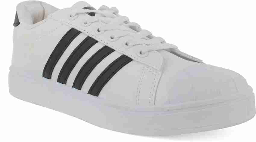 Sparx SM 323 Casuals For Men Buy Sparx SM 323 Casuals For Men