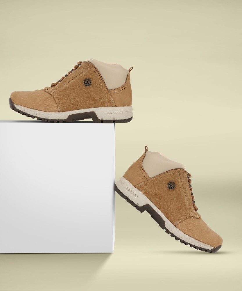 Woodland store boots flipkart