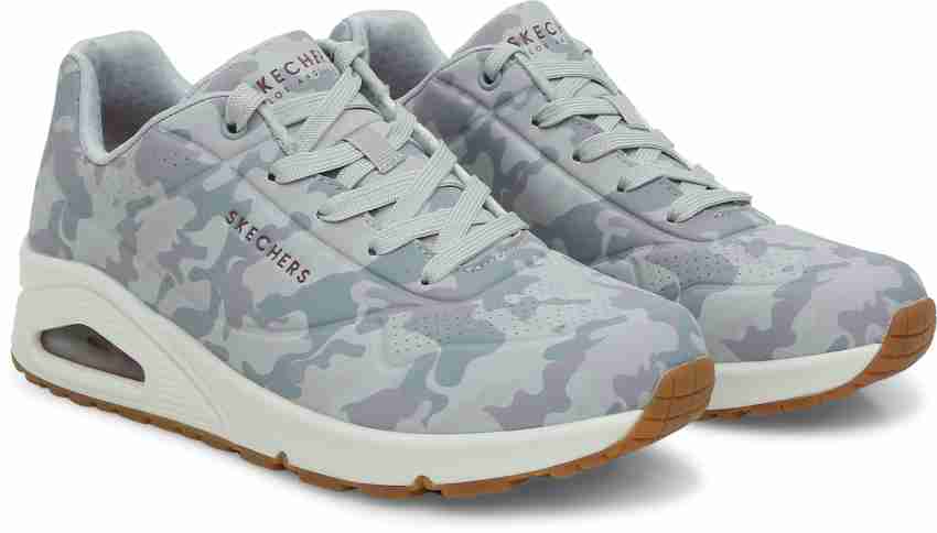 Camo on sale skechers shoes