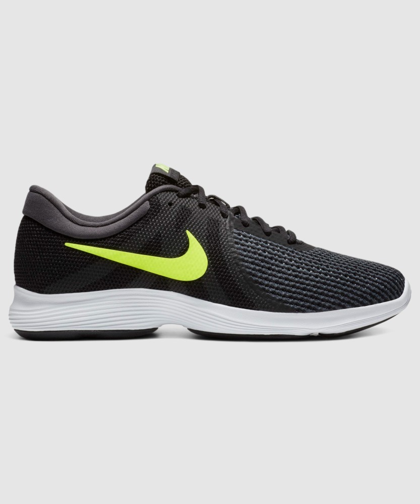 Decathlon nike revolution 4 on sale