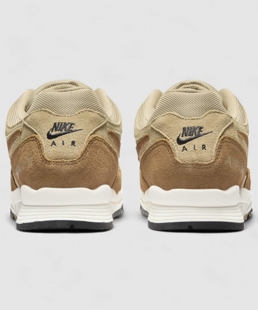 nike air span ii premium wheat