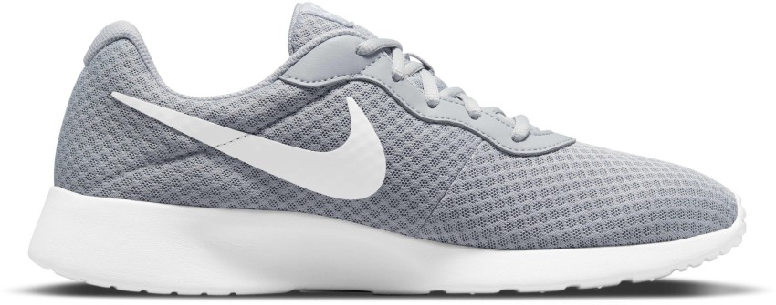 Nike best sale men's tanjun