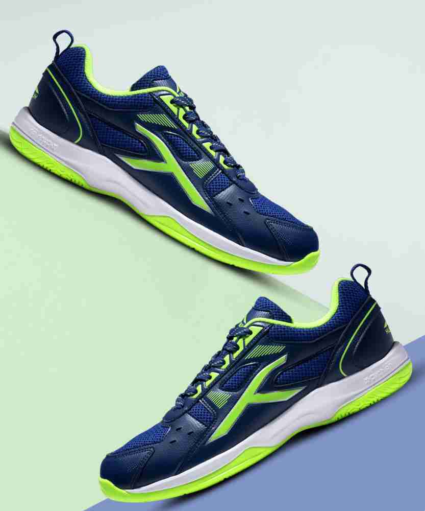 Mizuno badminton shoes store flipkart