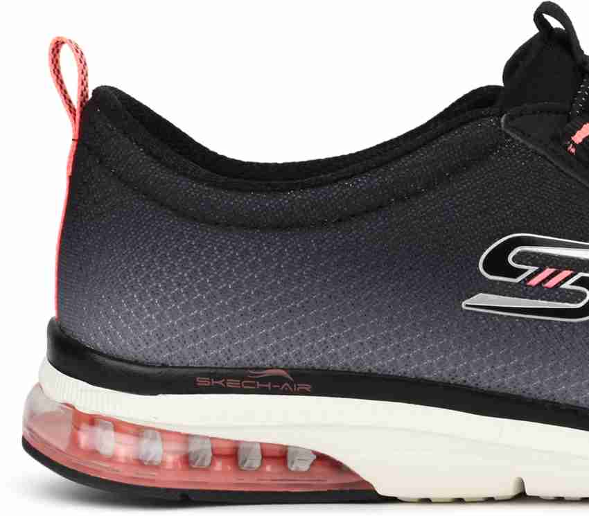 Skechers air outlet edge