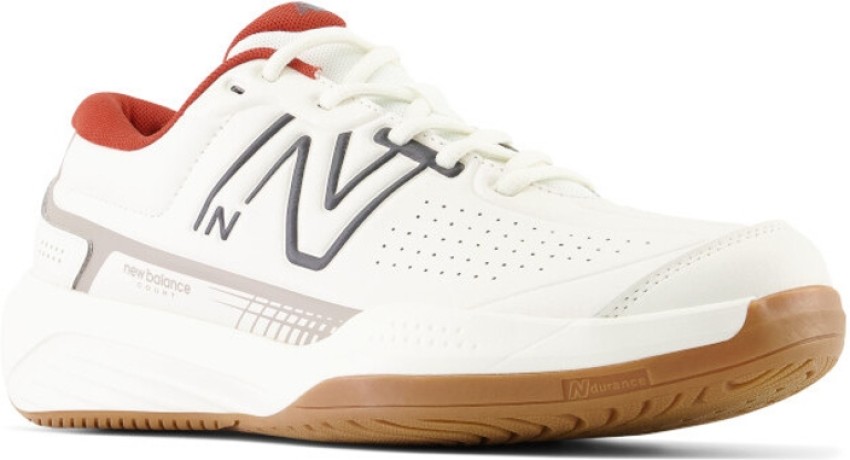 Offerta new cheap balance 696