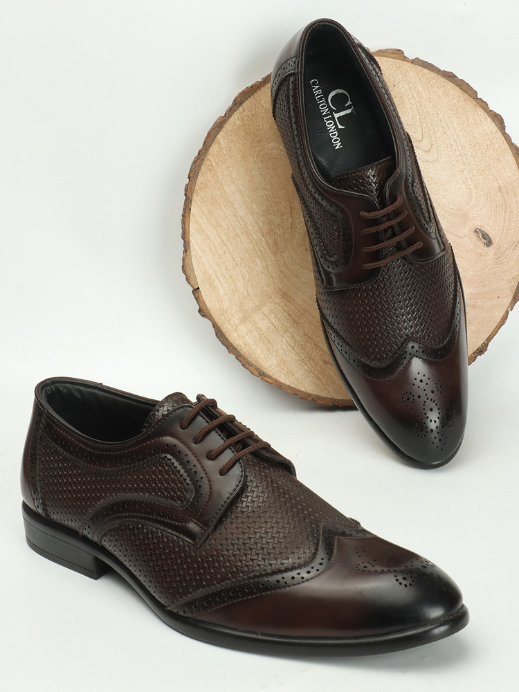 CARLTON LONDON Brown Lace Ups Textured Men s Sonam Shoes Brogues For Men Buy CARLTON LONDON Brown Lace Ups Textured Men s Sonam Shoes Brogues For Men Online at Best Price Shop Online for