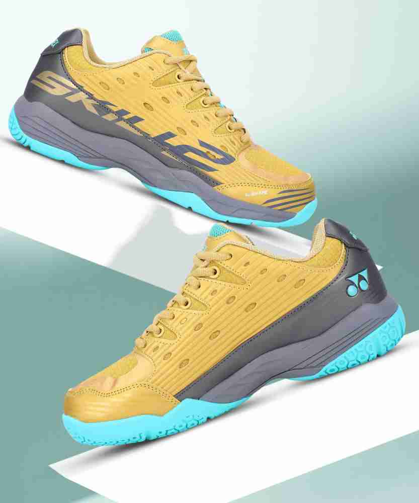 Yonex court ace store matrix 2 badminton shoes