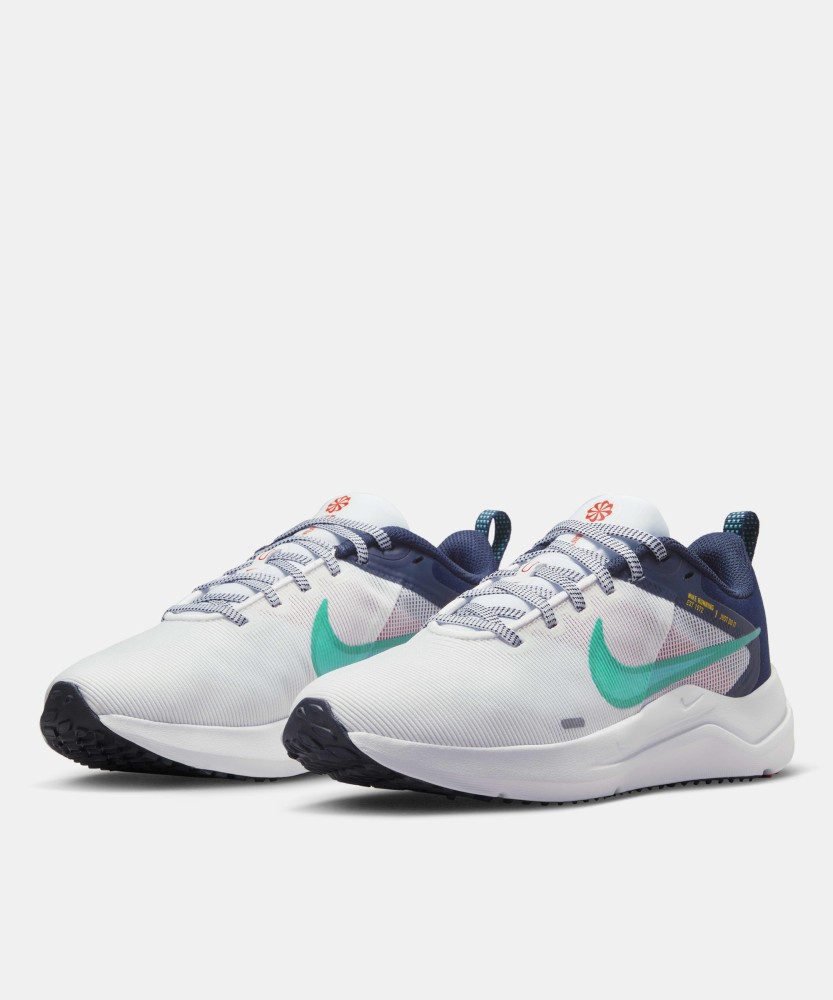 Nike best sale down shift