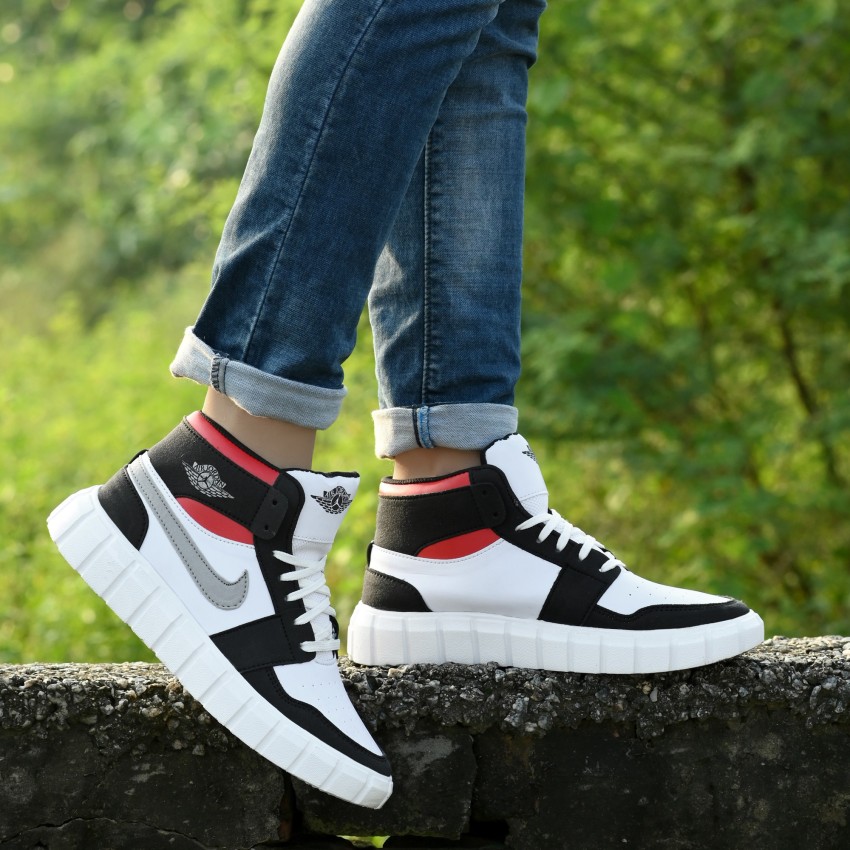 Lee Peeter Sneakers For Men - Buy Lee Peeter Sneakers For Men Online at  Best Price - Shop Online for Footwears in India | Flipkart.com