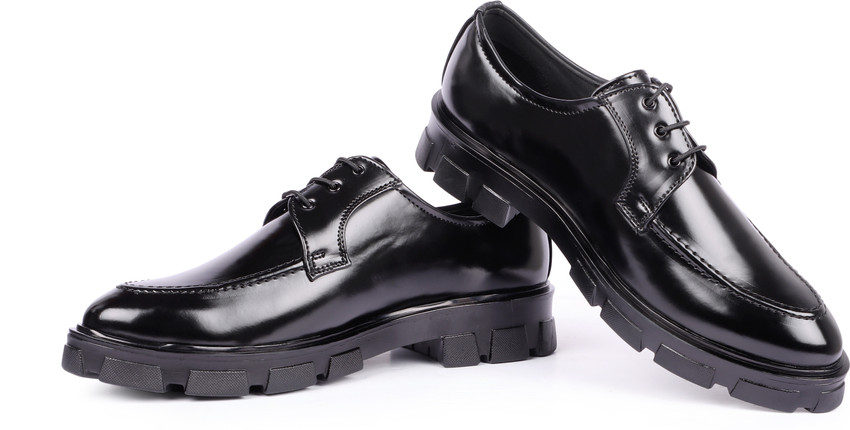 Chunky discount sole derby