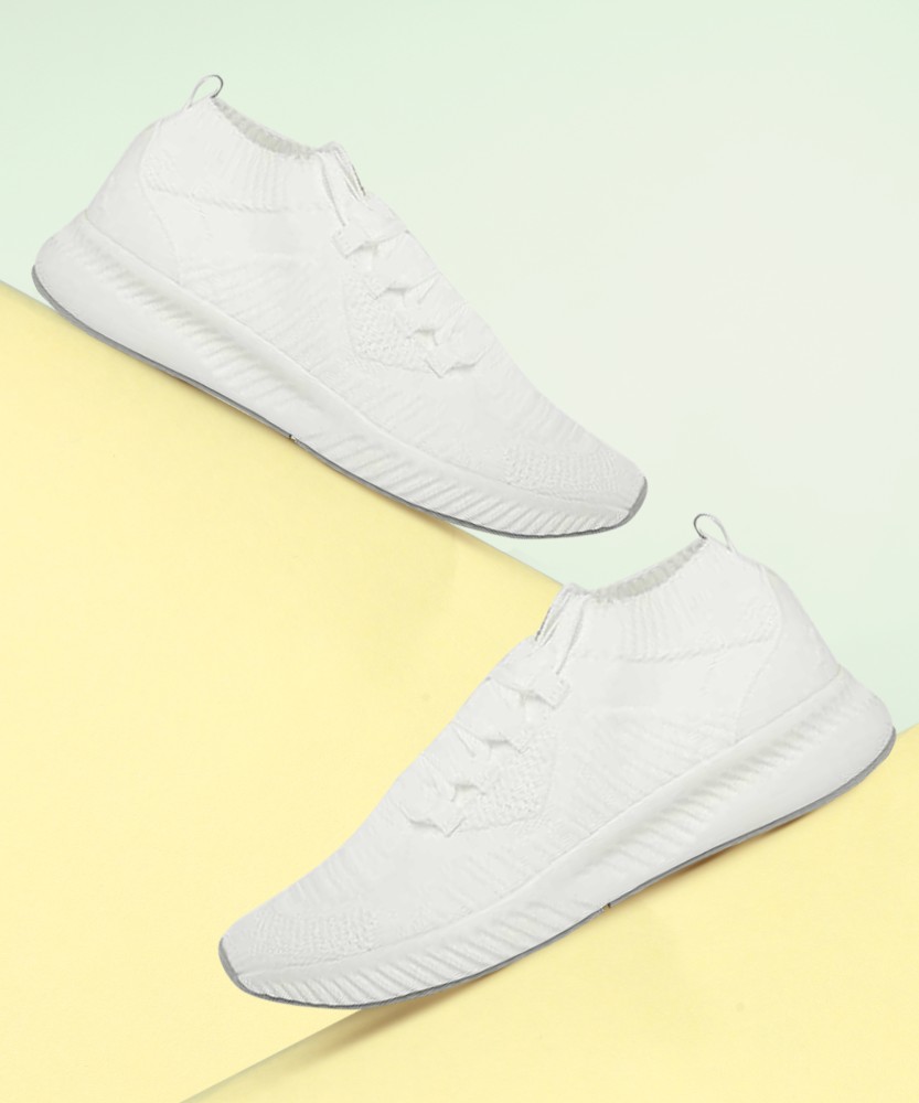 Hrx white best sale shoes flipkart